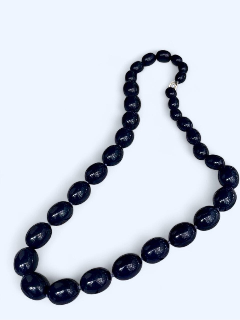 Vintage Mid-Century Navy Blue Lucite Graduated Bead Necklace – 28” Long, 105g
